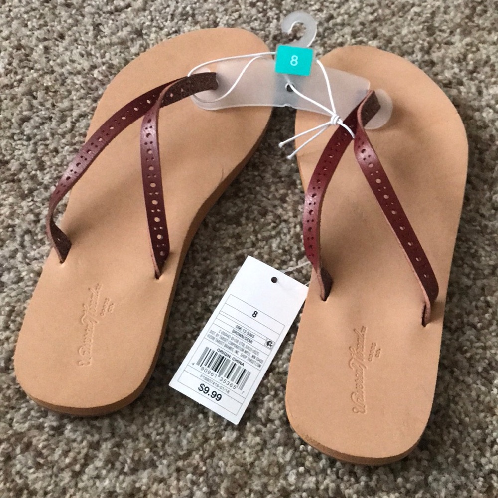 Flip flops - size 8